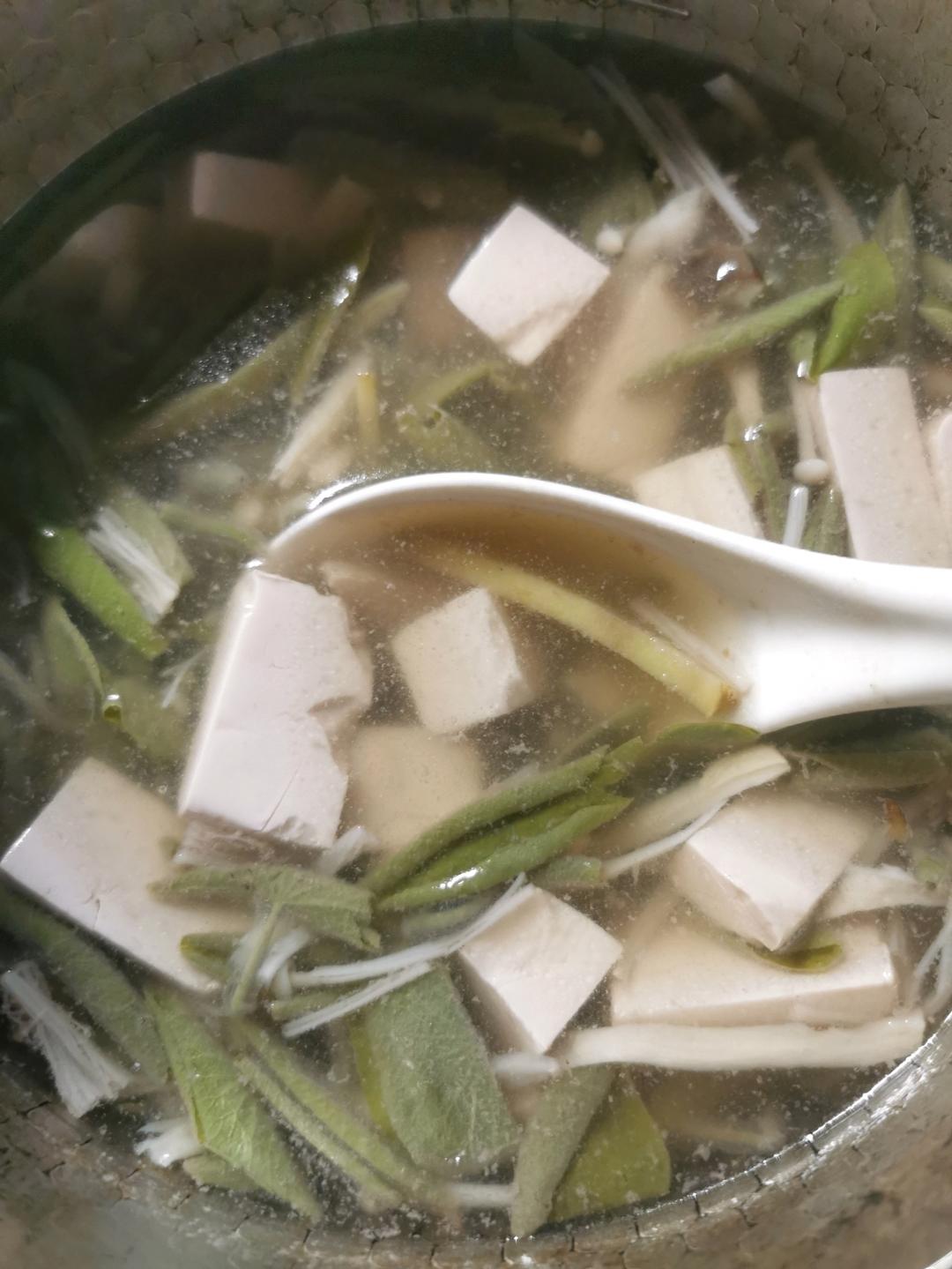 西湖莼菜汤