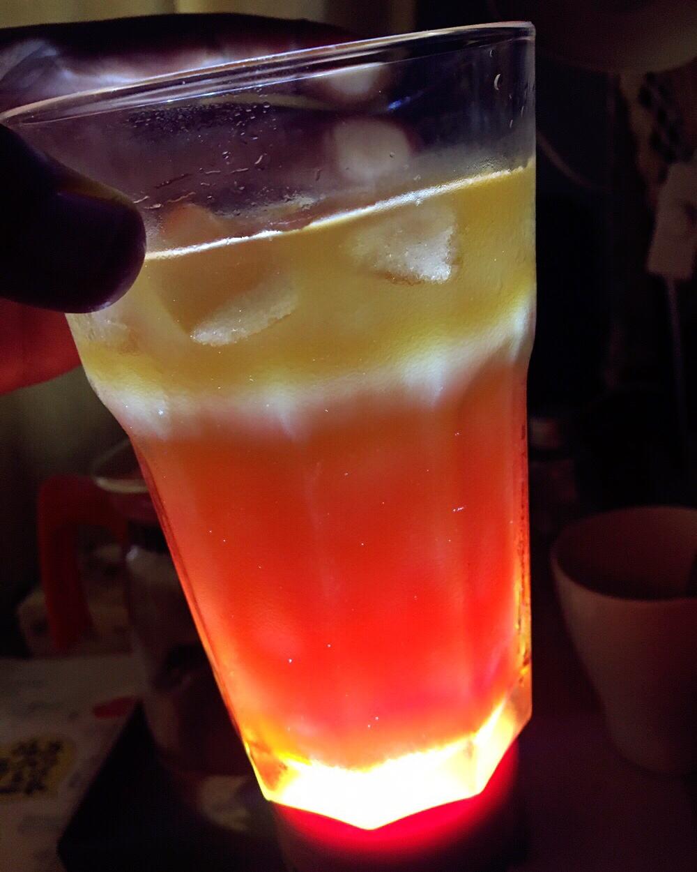 龙舌兰日出 Tequila Sunrise 鸡尾酒
