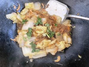 虾皮粉丝炒白菜的做法 步骤5