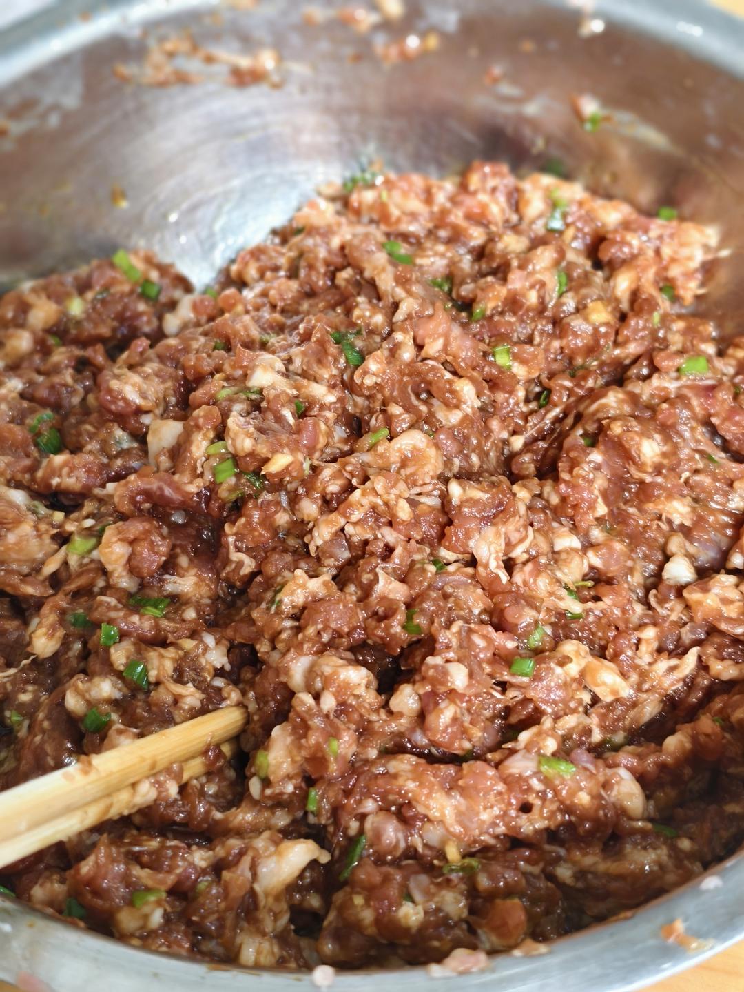 调饺子馅，牢记“盐水油”顺序和比例