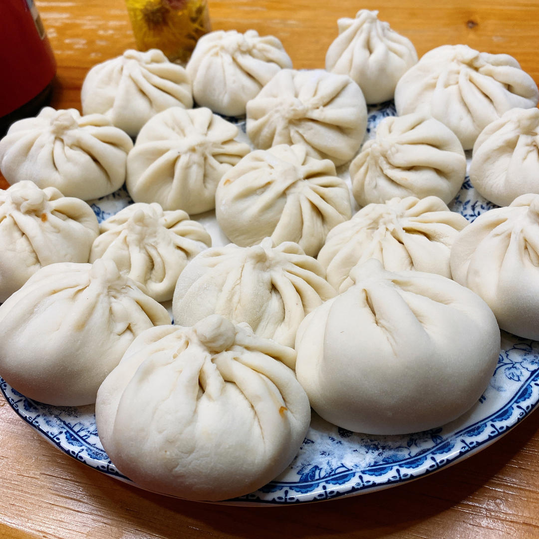 神仙配方肉包子     6个左右
