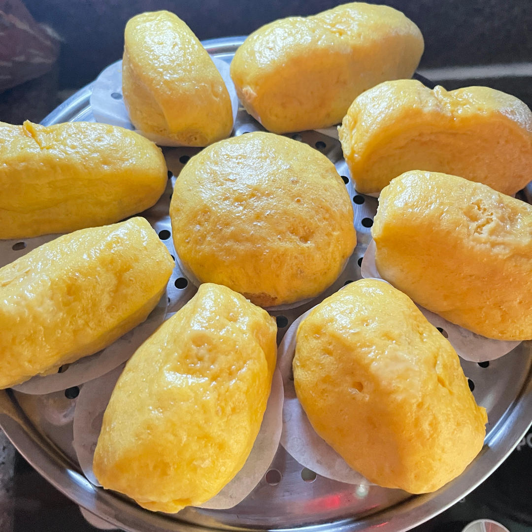 新手也可以--详解如何做出人见人爱、金黄的南瓜馒头