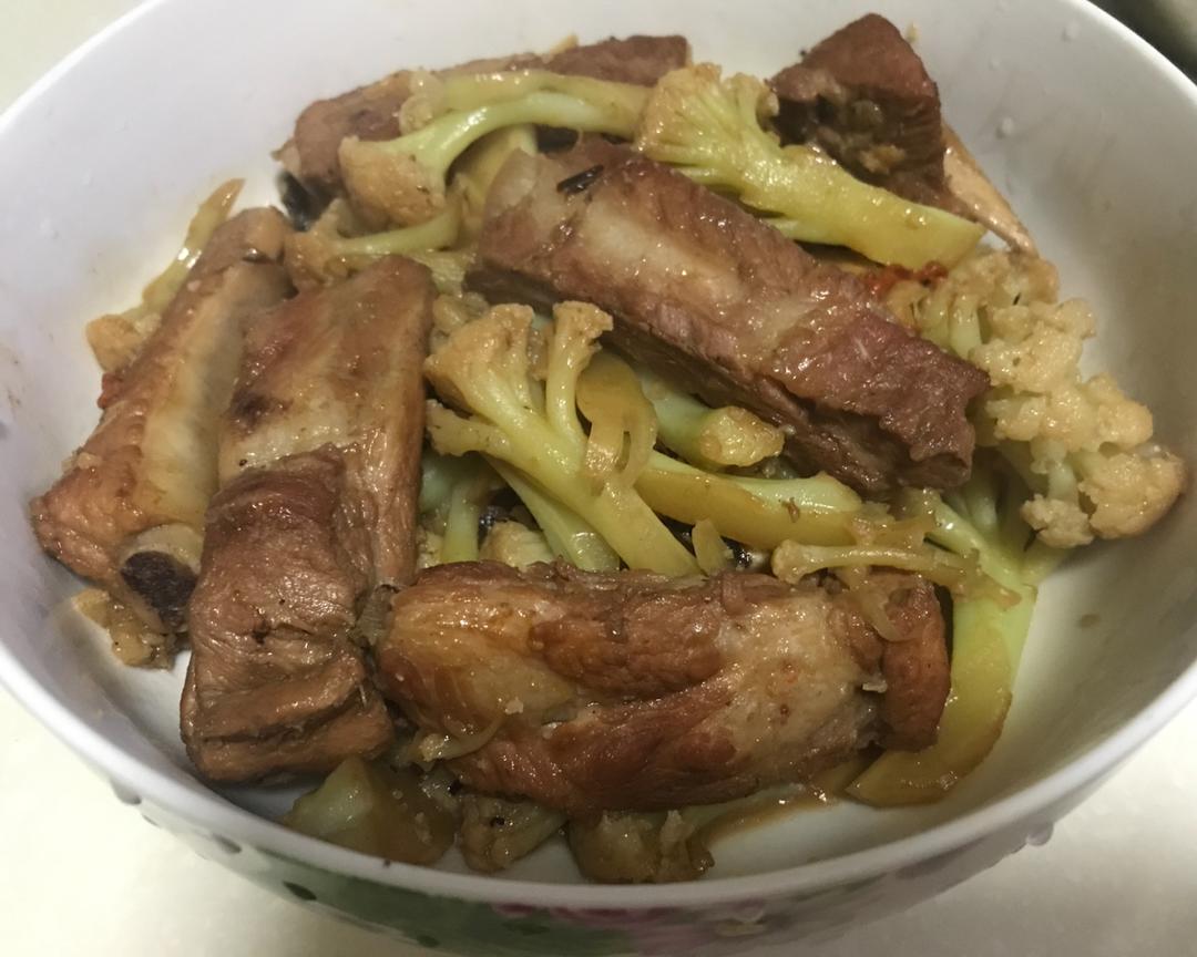 排骨烧花菜