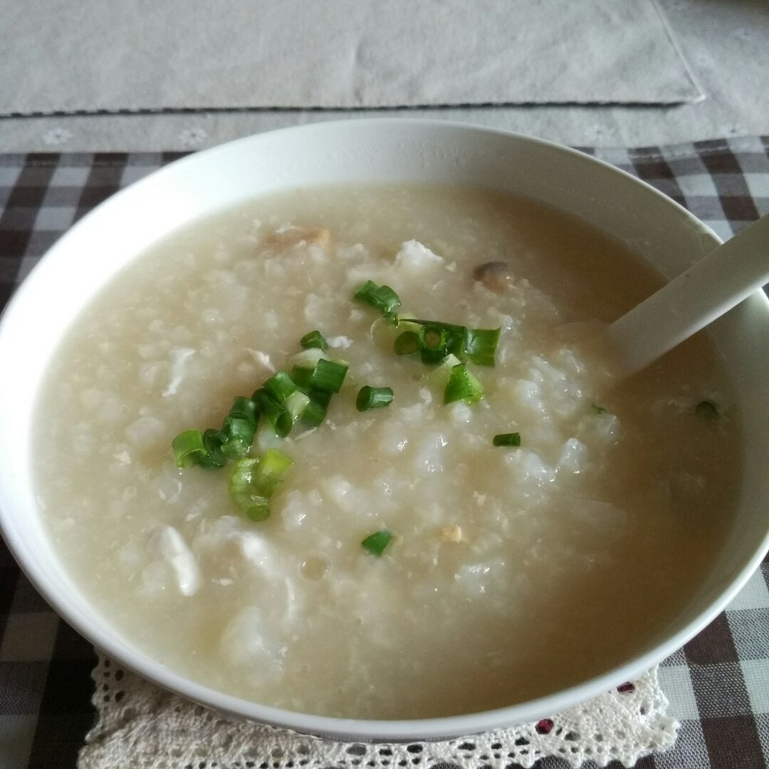 萝卜咸蛋粥