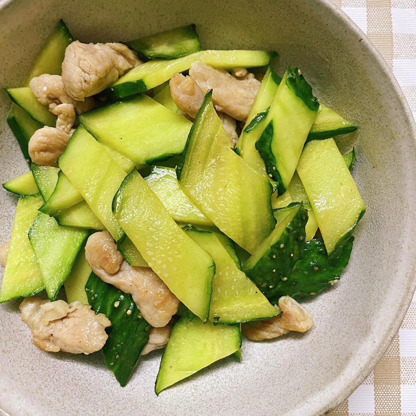 黄瓜炒肉片