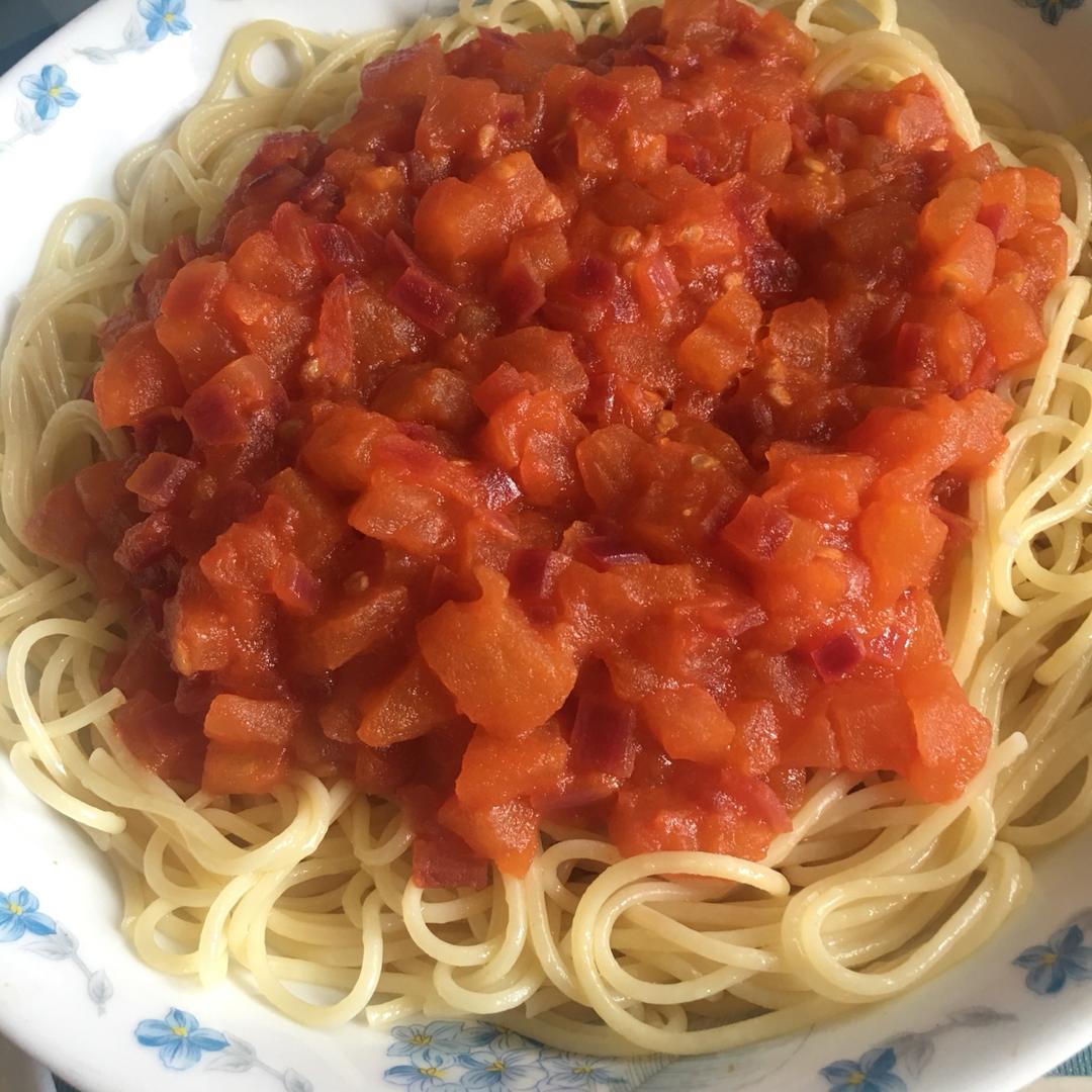 番茄肉酱意面