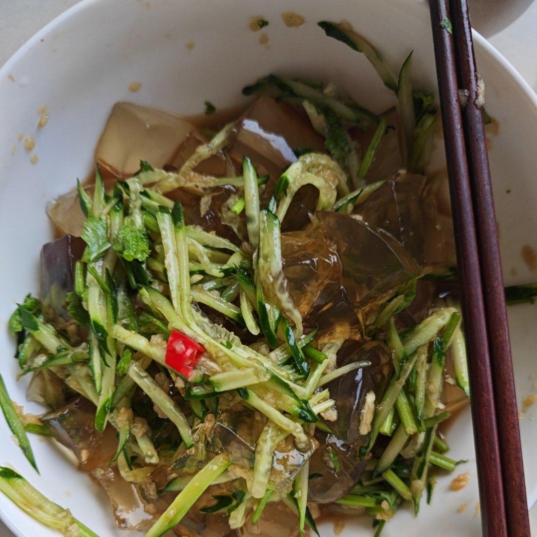 凉拌老凉粉
