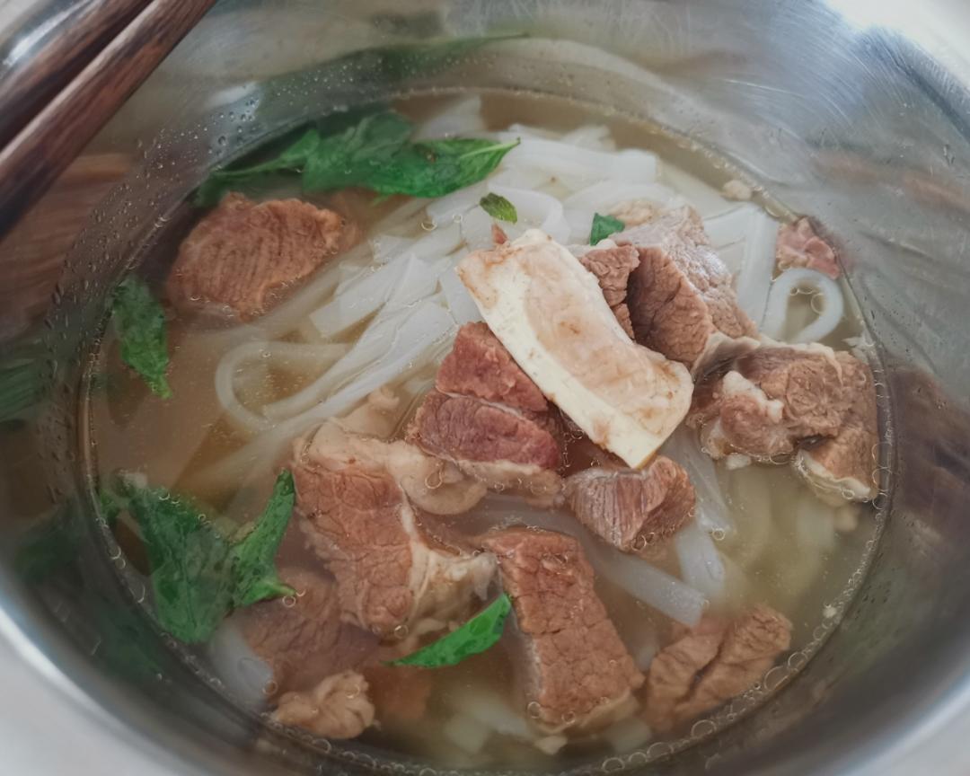 清炖牛腩+牛腩粉（越南风味pho）