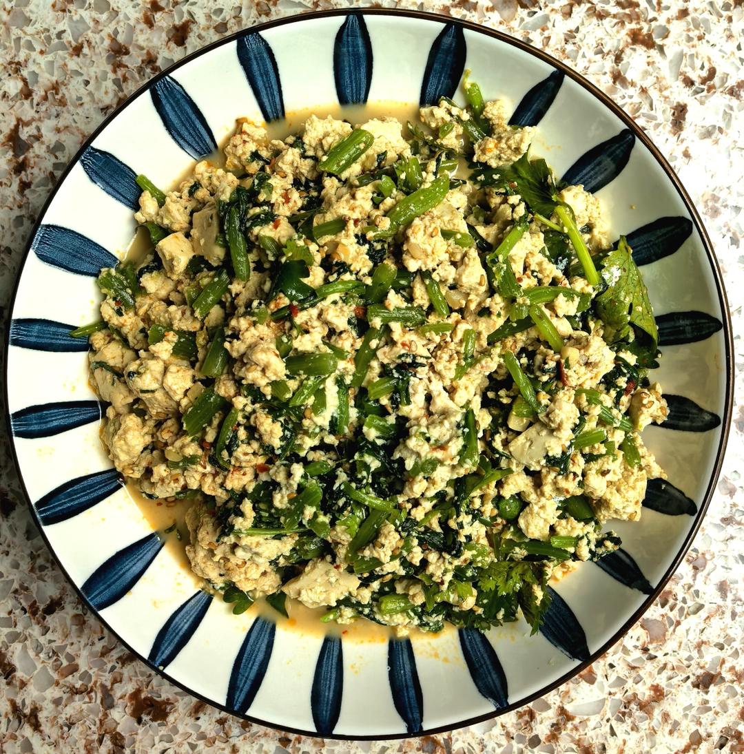 茼蒿拌豆腐～低卡又减脂