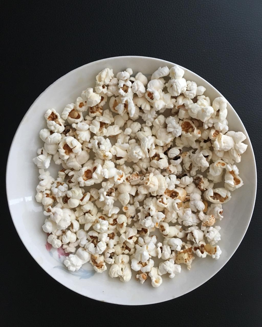 葵西liv做的无糖无油爆米花微波炉版