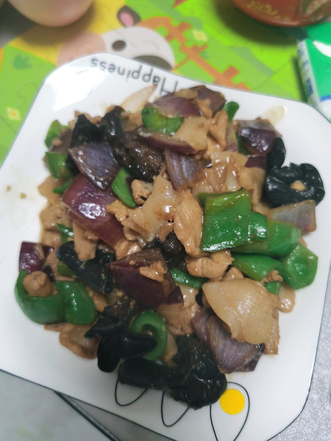 下饭菜：洋葱青椒炒肉片