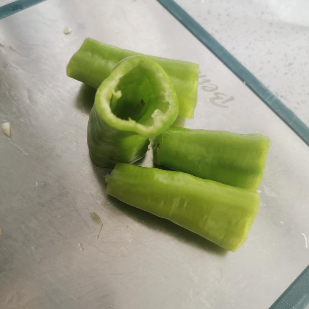 超下饭的青椒酿虾滑