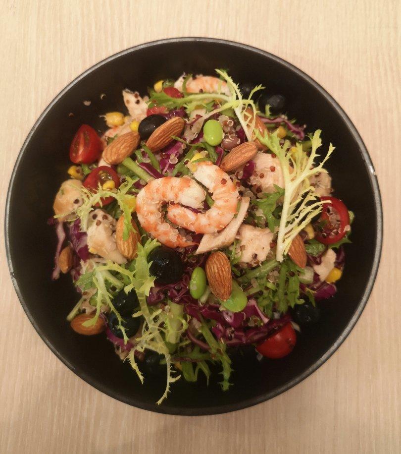 堂妈小厨—藜麦虾仁沙拉