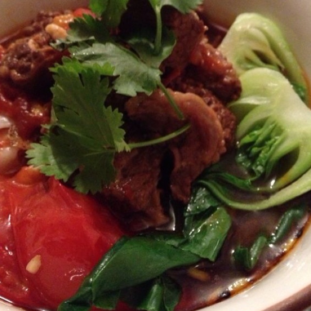 川味香辣牛肉面