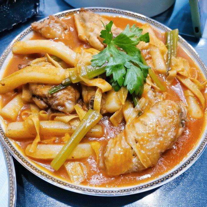 韩国料理——炖辣鸡翅(닭도리탕)