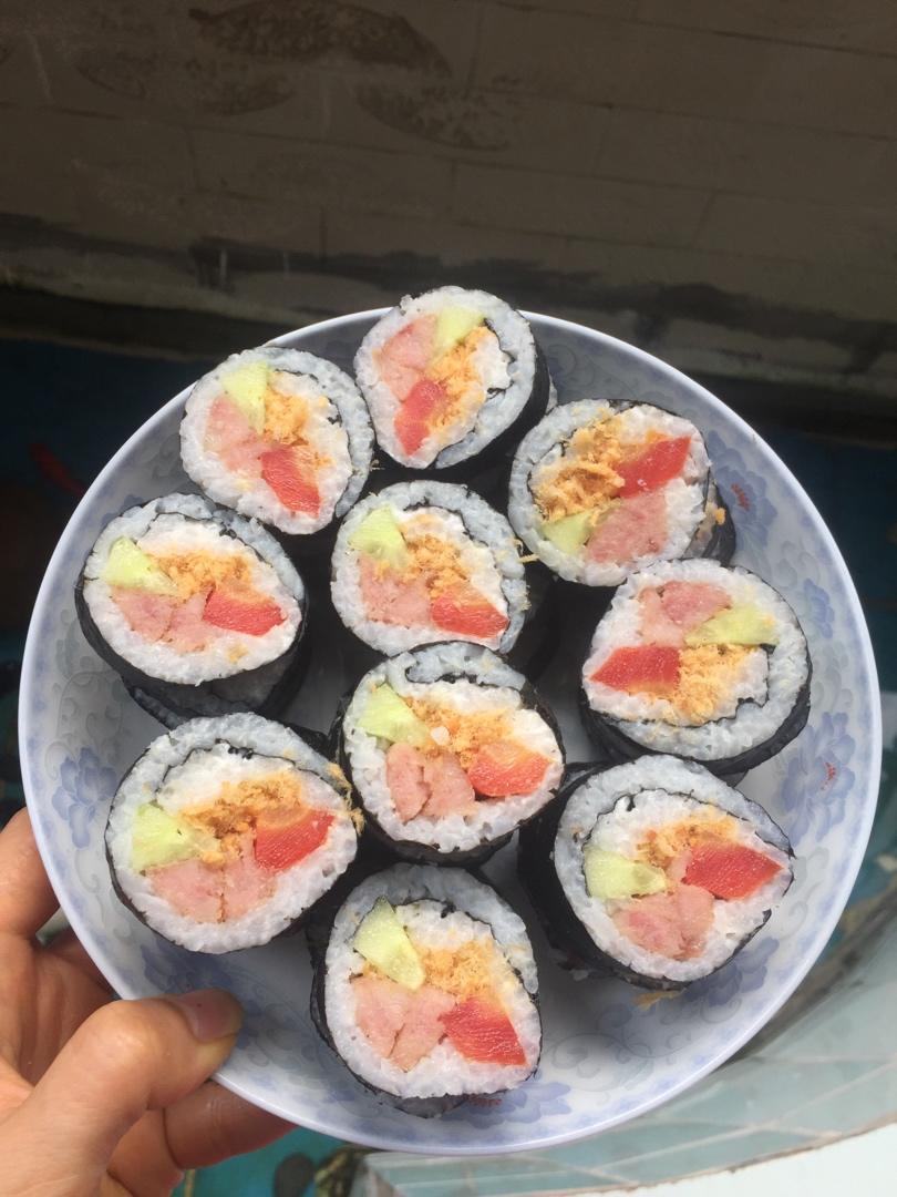 自制寿司（含寿司醋配方和超详细寿司卷法）