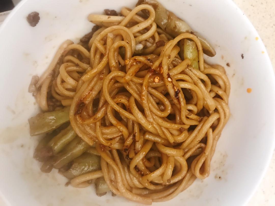 芸豆焖面（附万能的腌肉不老的办法）