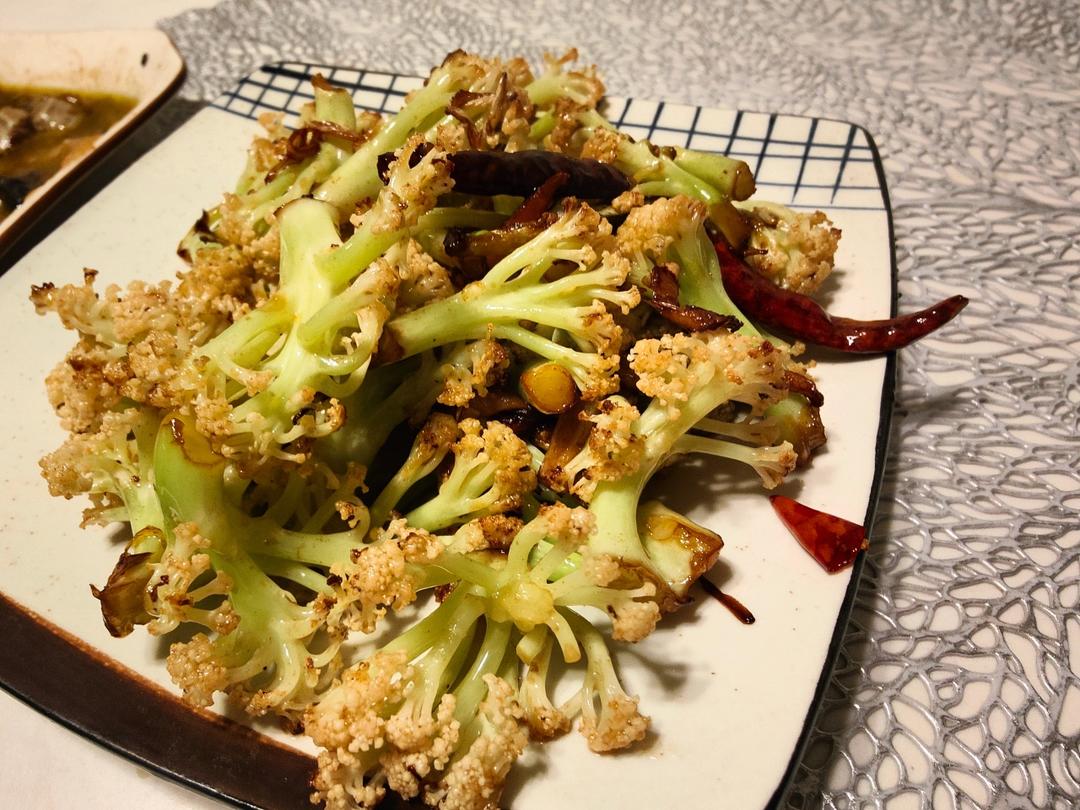 干煸菜花（花菜炒肉）