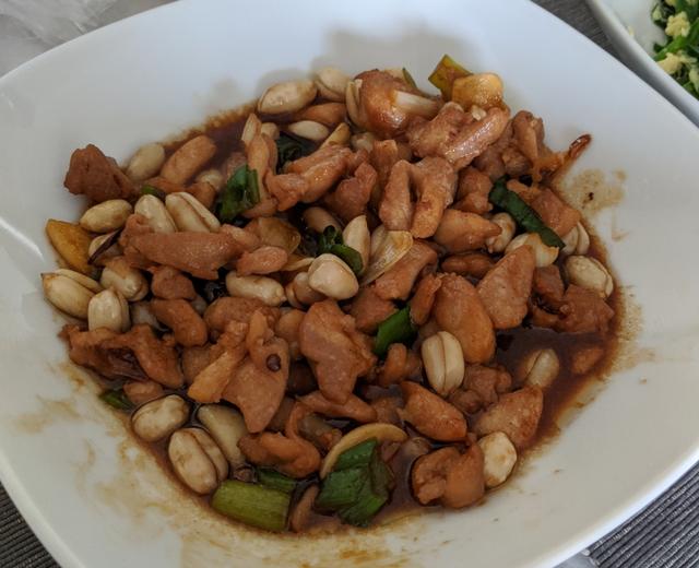 老饭骨:宫保鸡丁的做法