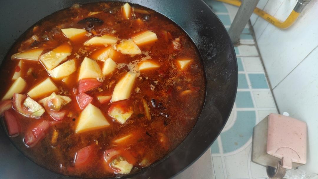 土豆焖牛腩