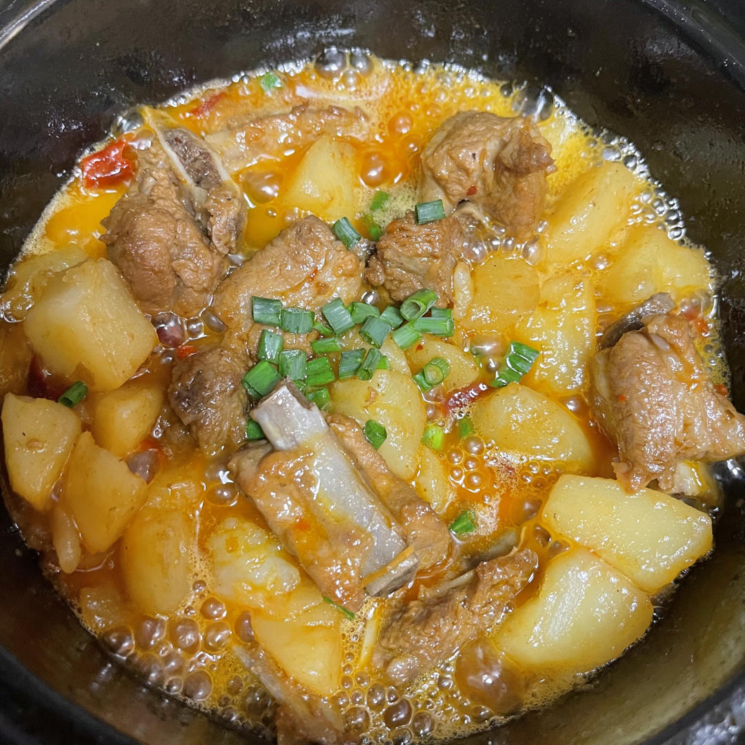 土豆烧排骨