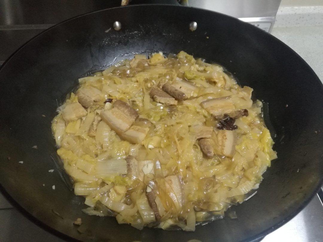 东北酸菜猪肉炖粉条