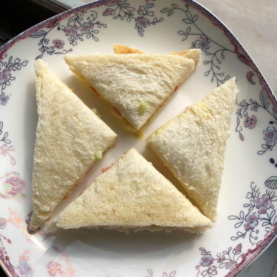 快手美味鸡蛋三明治