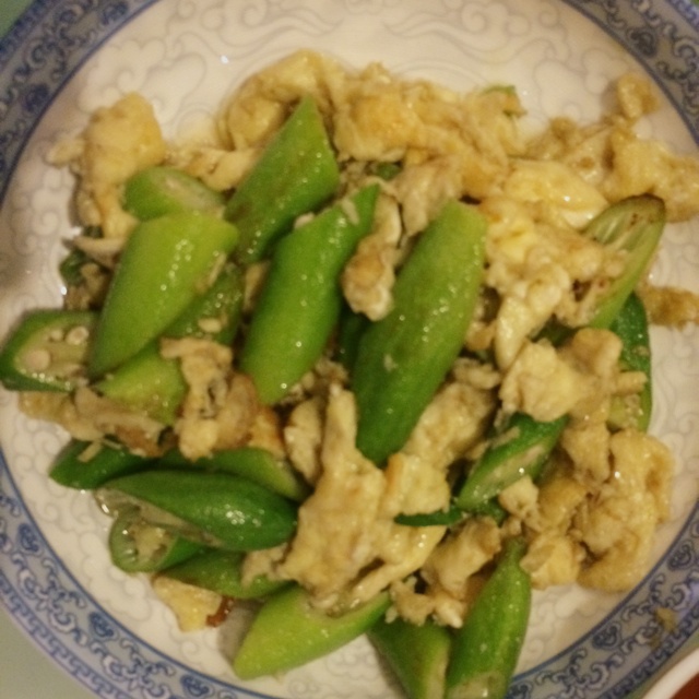 秋葵炒鸡蛋