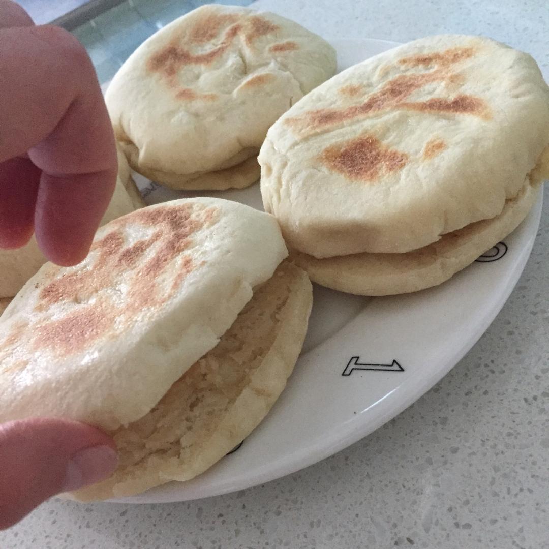 空心馍（肉夹馍）