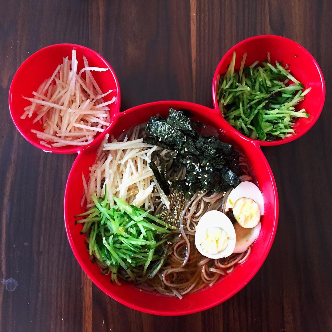 酸辣荞麦面