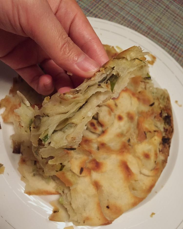 层薄如纸外酥内软的手抓饼&葱油饼