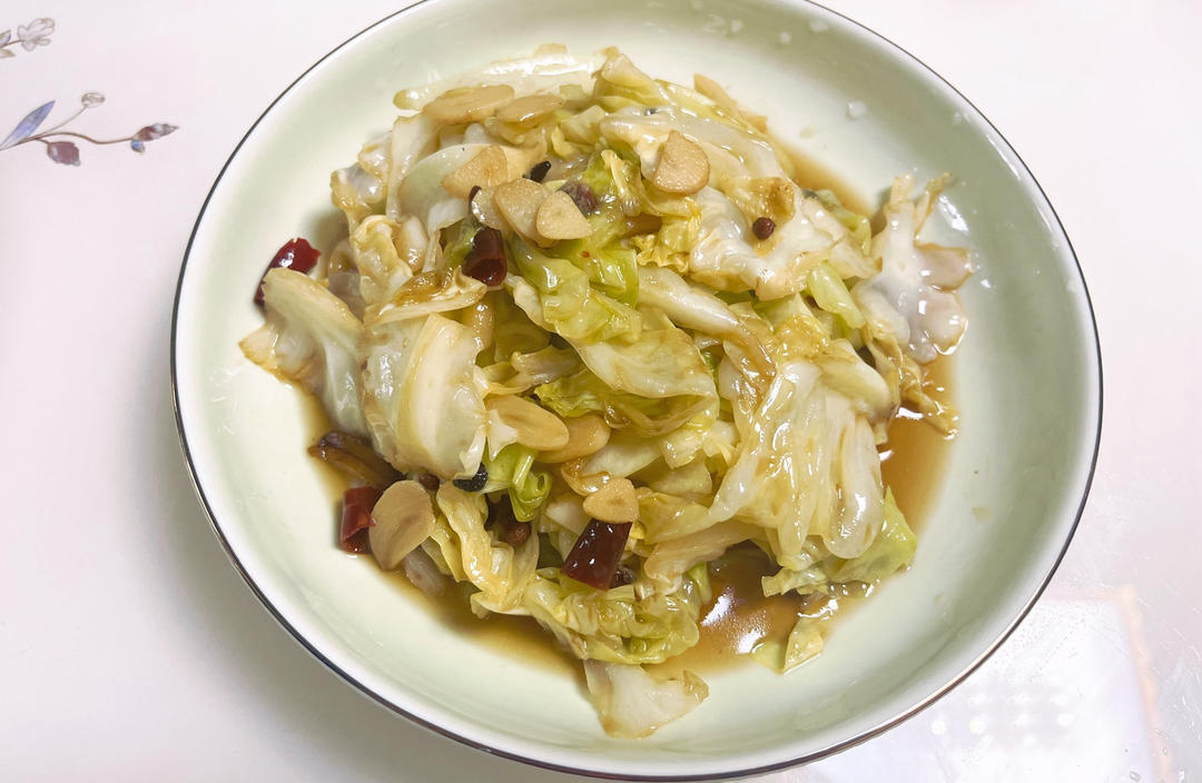 厨师长教你：“手撕包菜”的家常做法,简单又不失美味