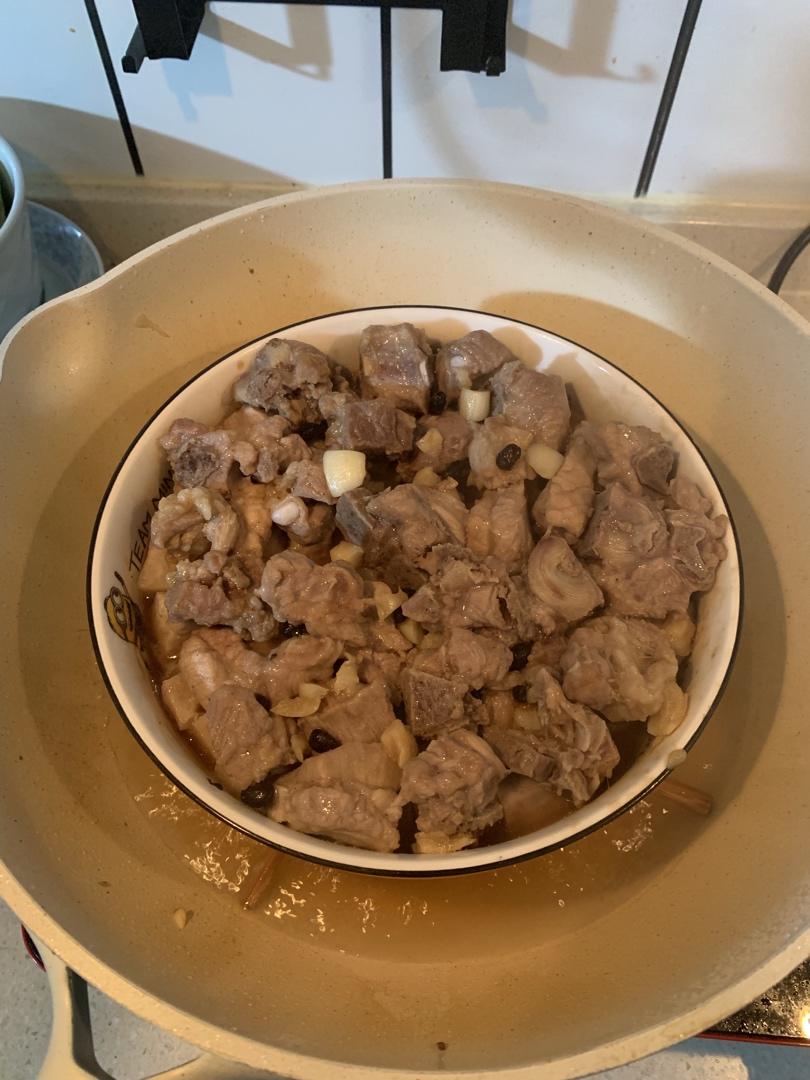 荔浦芋头蒸排骨