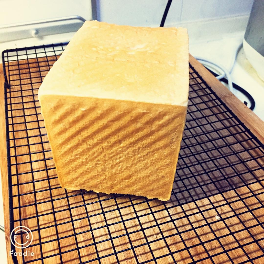 容易成功的新手一发土司（和面机版）