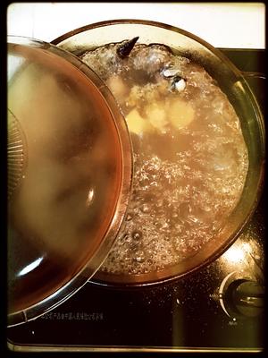 养肝美容—枸杞红枣乌鸡汤的做法 步骤2