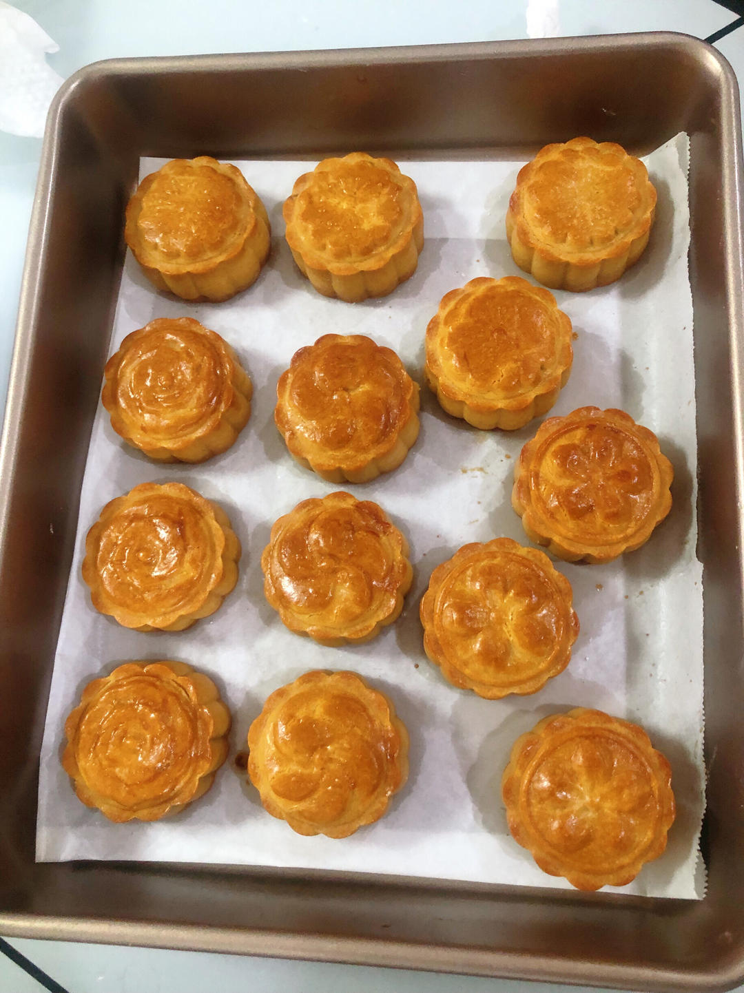 广式月饼—蛋黄莲蓉月饼