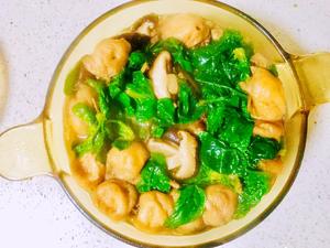 菌菇面筋菠菜肉丸汤 by wqy的做法 步骤4