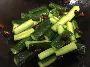 🔥川辣黄瓜😝超爽口的开胃凉菜❗️我家的常备菜👍的做法 步骤5