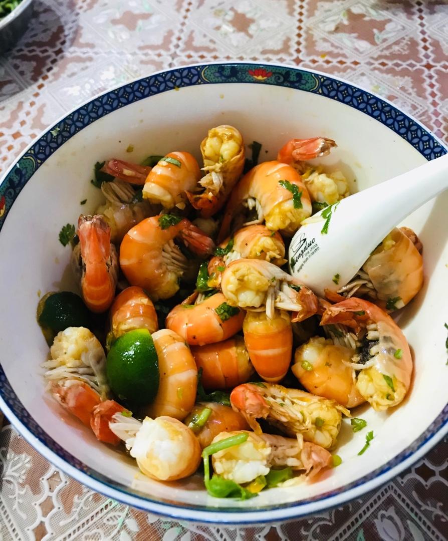 酸酸辣辣柠檬虾