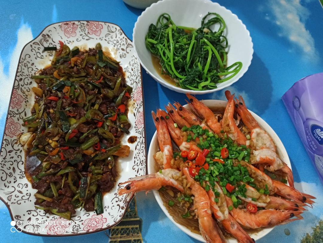 蒜蓉粉丝蒸虾
