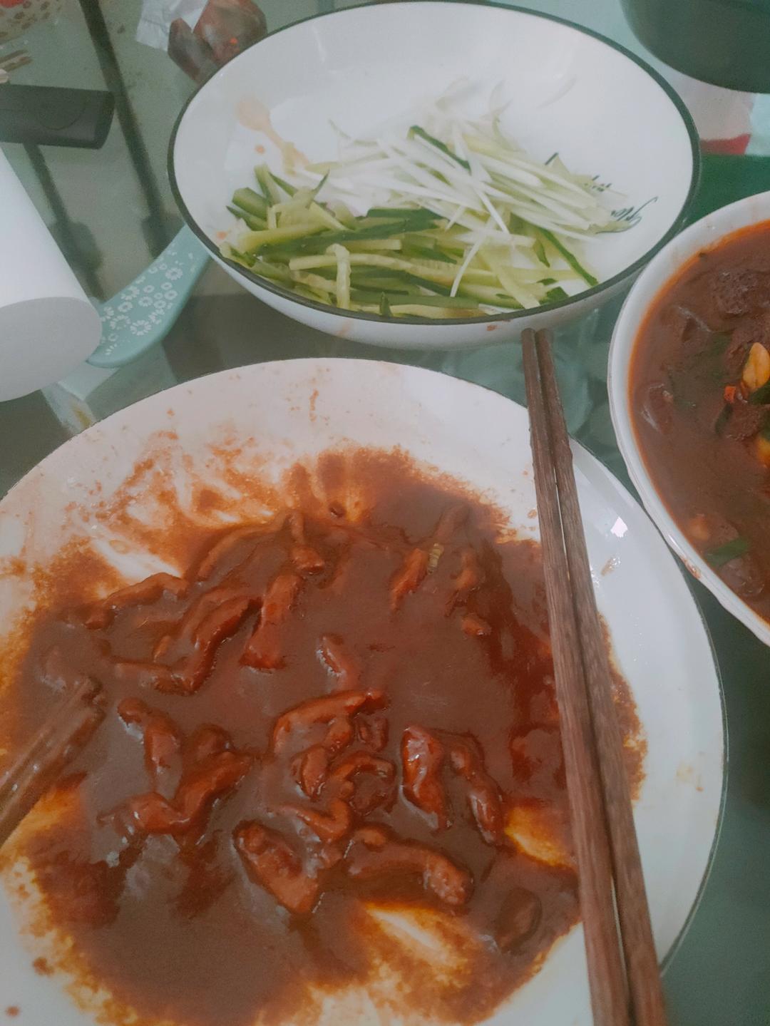 好吃到爆的京酱肉丝‼️酱汁浓郁～新手零失败