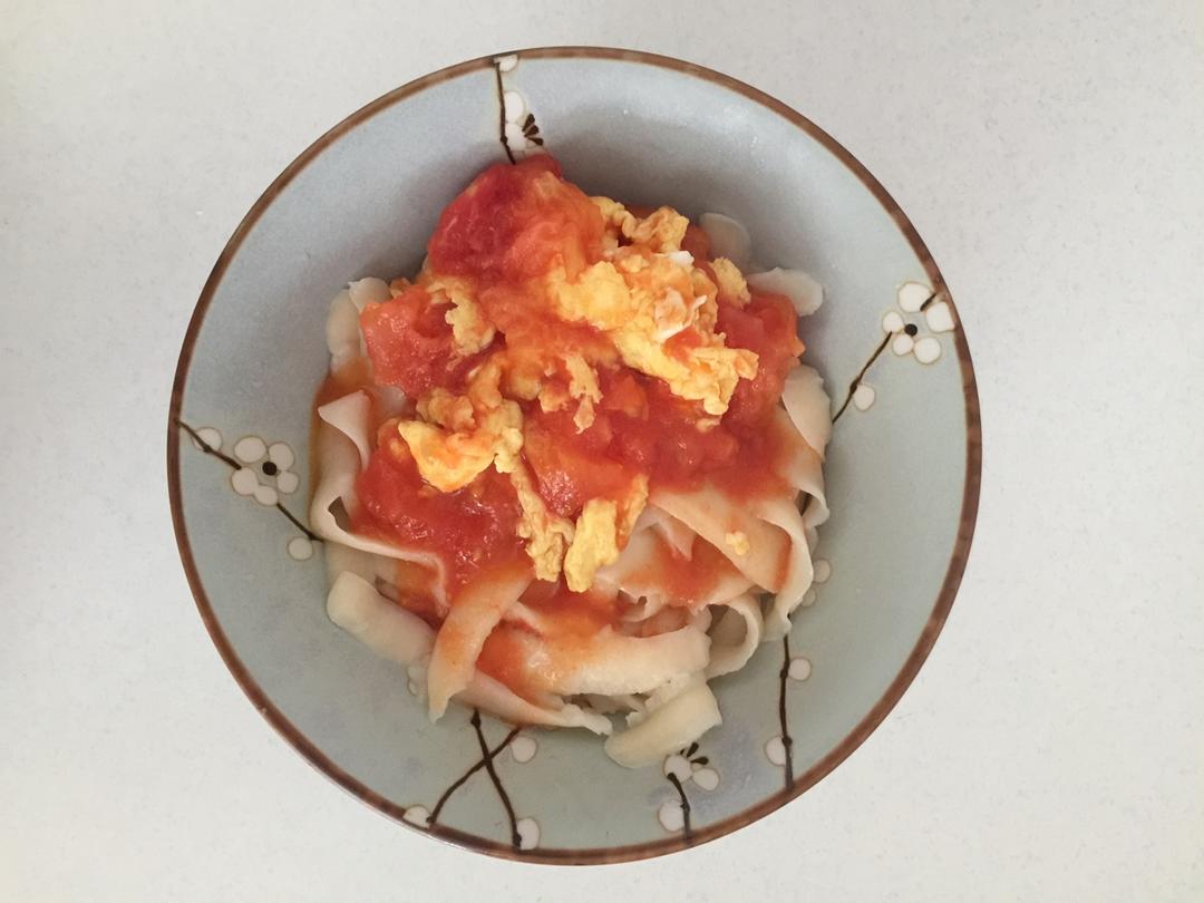牛肉刀削面