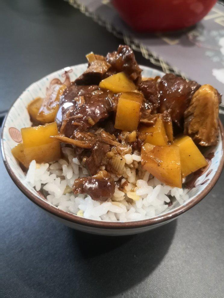 黄焖牛肉