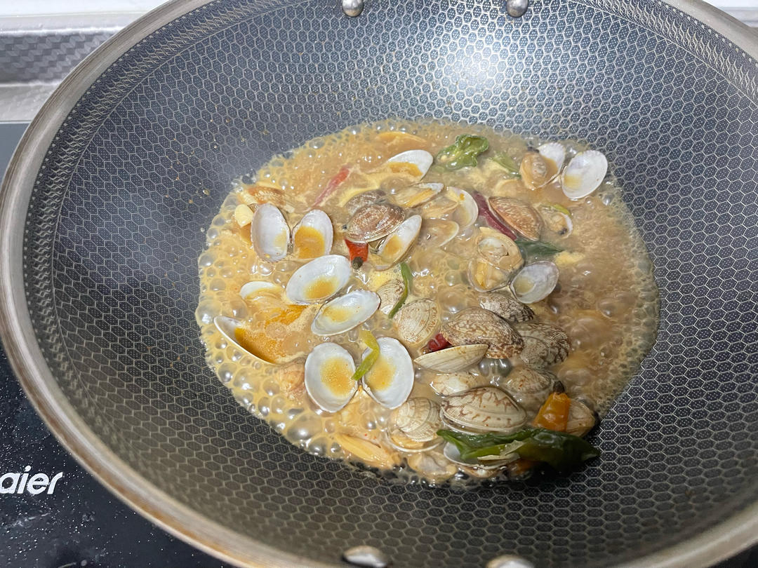 5分钟快手菜❗️秒杀路边摊爆炒花甲～好吃到爆