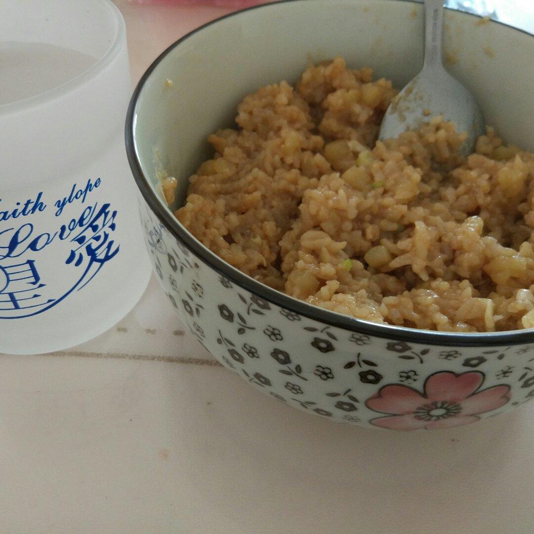 土豆焖饭（电饭锅版）