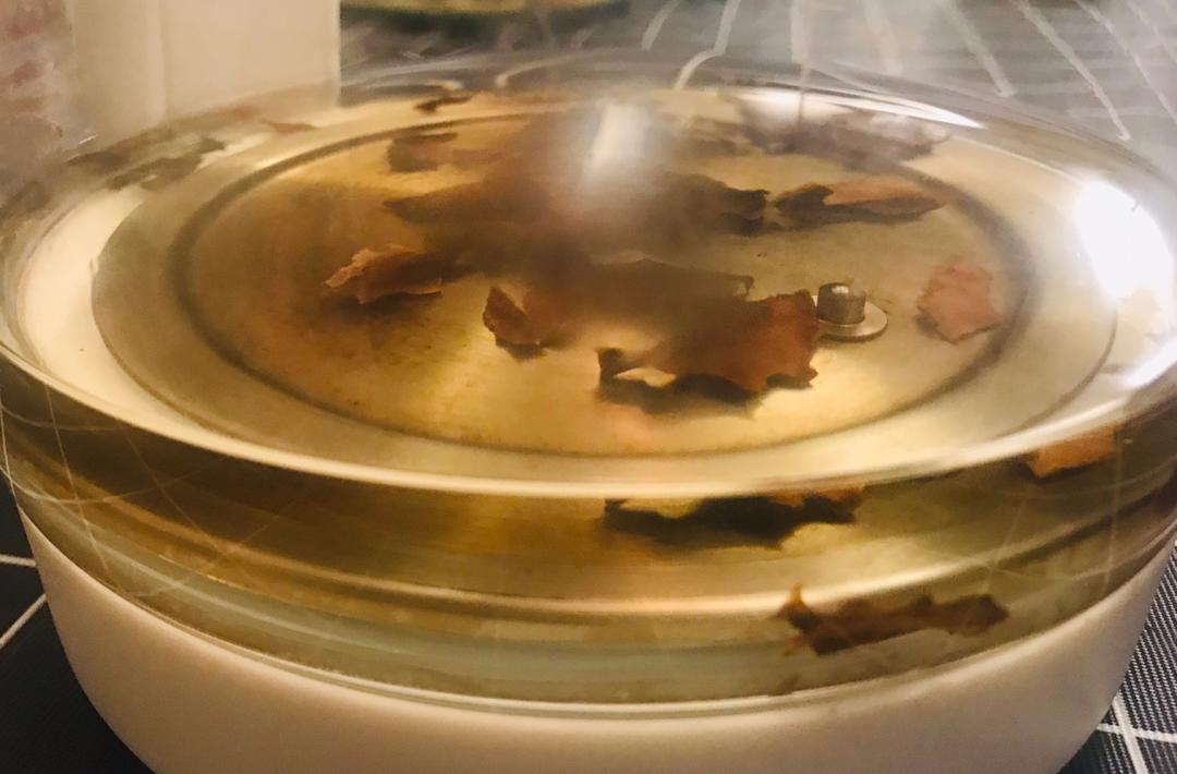 核桃分心木（治疗长期失眠的人群）