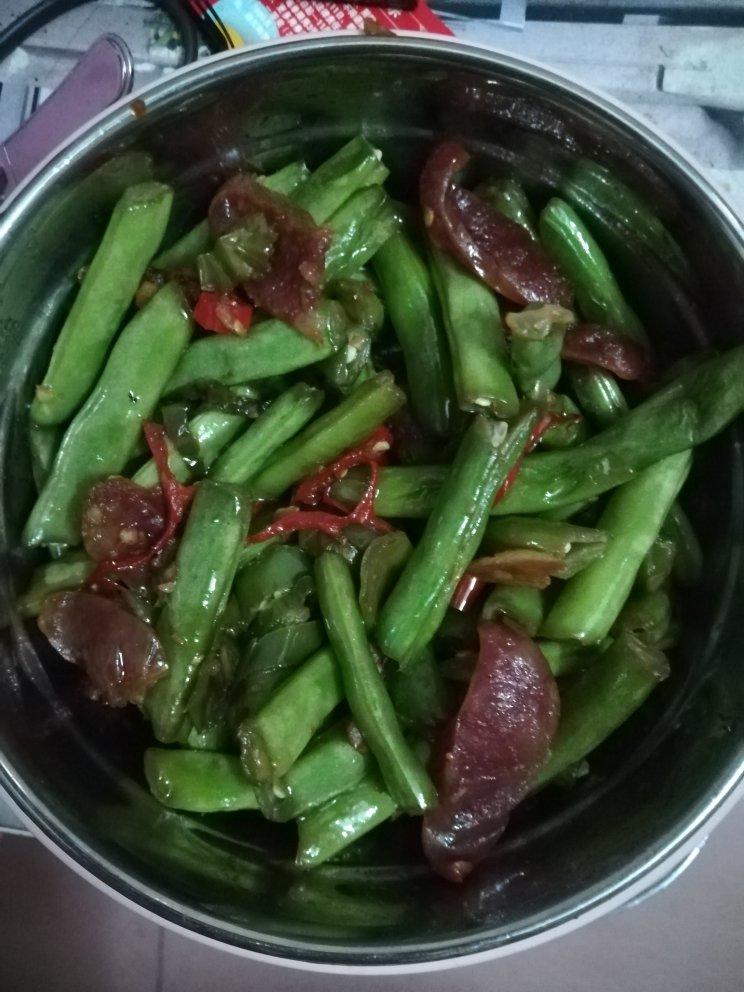 ㊙️腊味‼️四季豆炒腊肠‼️美味家常
