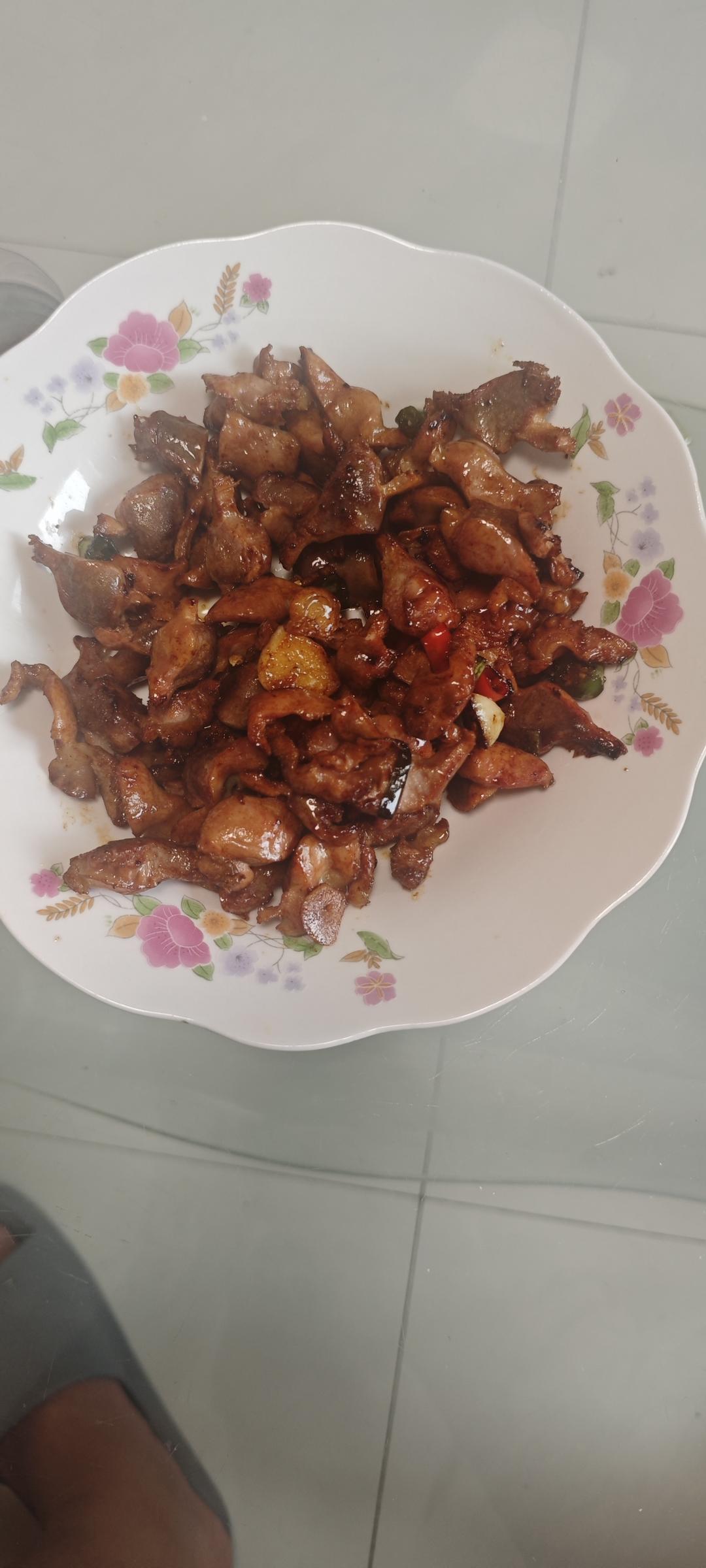 爆炒鸡胗
