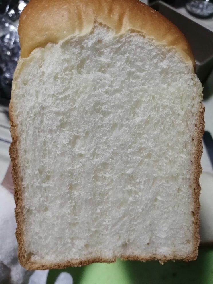 大名鼎鼎的吐司——妃娟100%中种北海道牛奶吐司