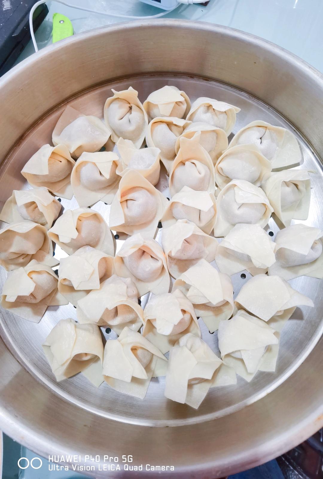 一款非常鲜美的馄饨饺子馅：菌菇三鲜虾仁馅